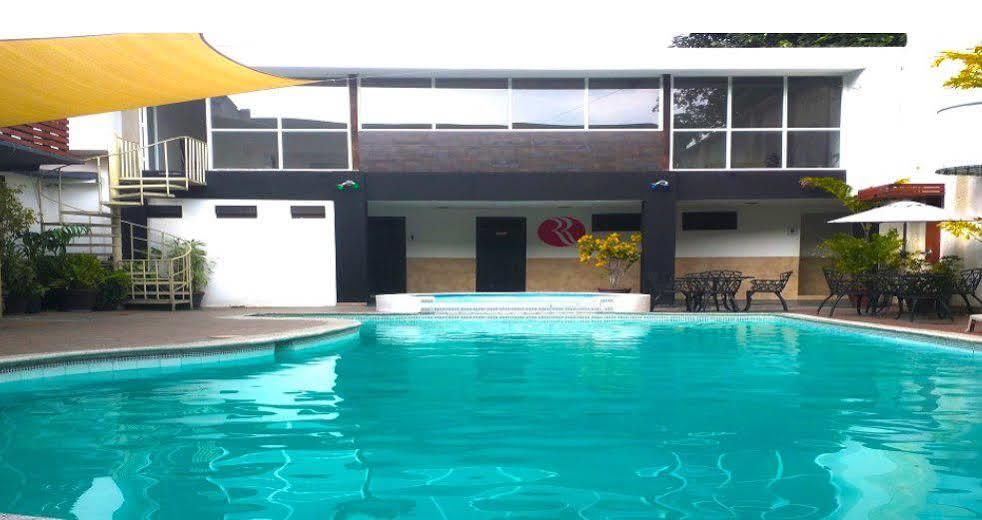 Hotel Ramada Inn San Salvador Buitenkant foto